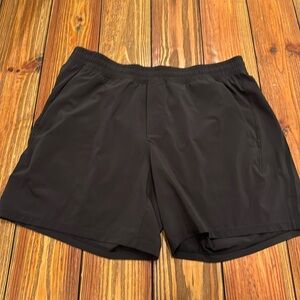 Lululemon Pace Breaker Linerless Short 7”. Size XL. Color: Black